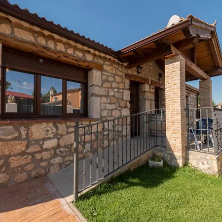 Casa Entre Hoces10-12paxjardin Y Barbacoa *