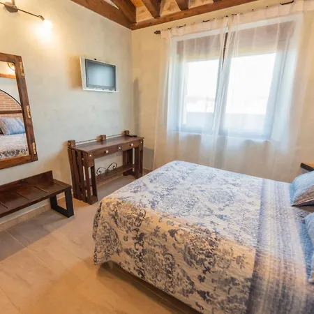 Casa de Férias Casa Entre Hoces10-12paxjardín Y Barbacoa