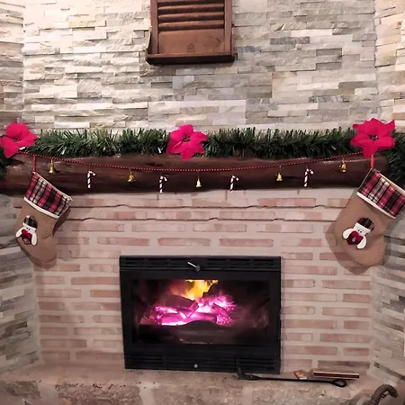 Casa Entre Hoces10-12paxjardín Y Barbacoa Casa de Férias