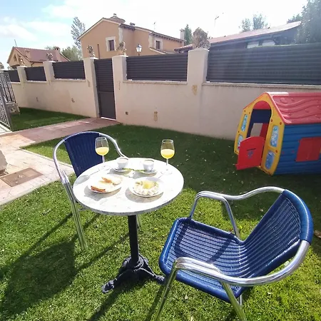 Casa Entre Hoces10-12paxjardin Y Barbacoa Holiday home Fuentemizarra