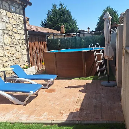 Casa de Férias Casa Entre Hoces10-12paxjardín Y Barbacoa *