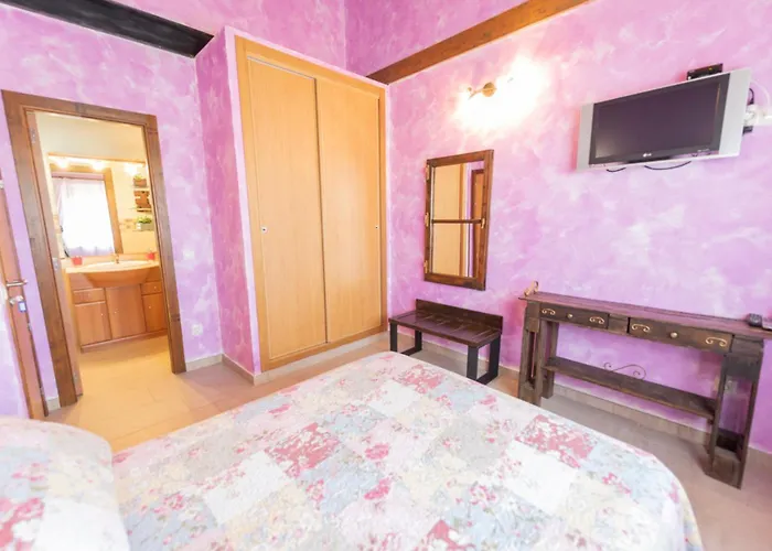 Сasa de vacaciones Casa Entre Hoces10-12paxjardín Y Barbacoa Fuentemizarra