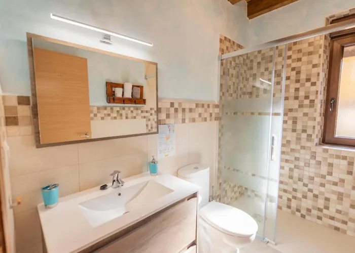 Сasa de vacaciones Casa Entre Hoces10-12paxjardín Y Barbacoa Fuentemizarra