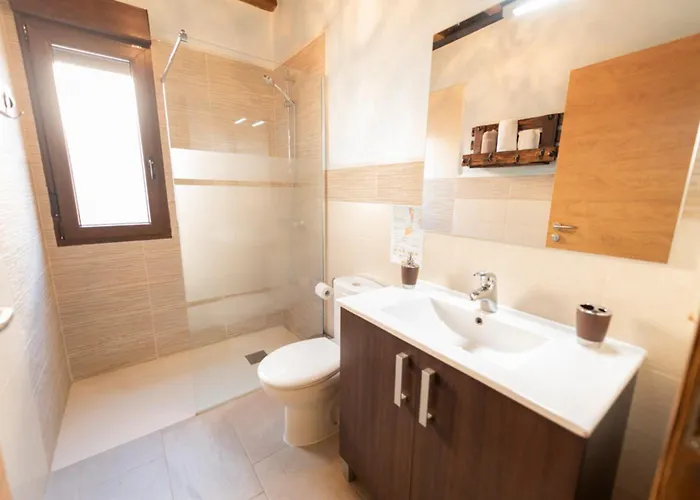 Casa Entre Hoces10-12paxjardín Y Barbacoa Fuentemizarra