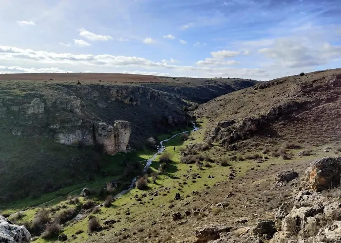 Casa Entre Hoces10-12paxjardín Y Barbacoa * Fuentemizarra