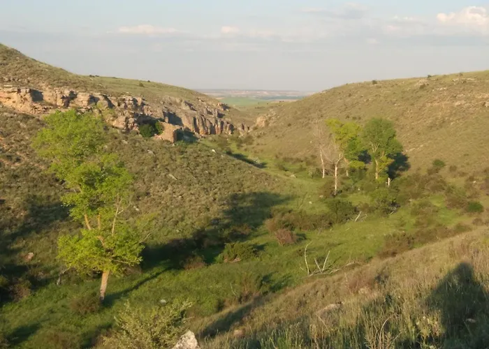 Сasa de vacaciones Casa Entre Hoces10-12paxjardín Y Barbacoa