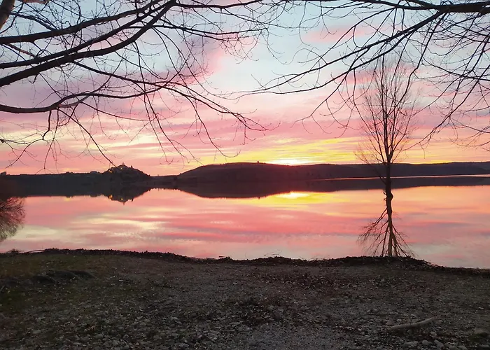 Сasa de vacaciones Casa Entre Hoces10-12paxjardín Y Barbacoa *